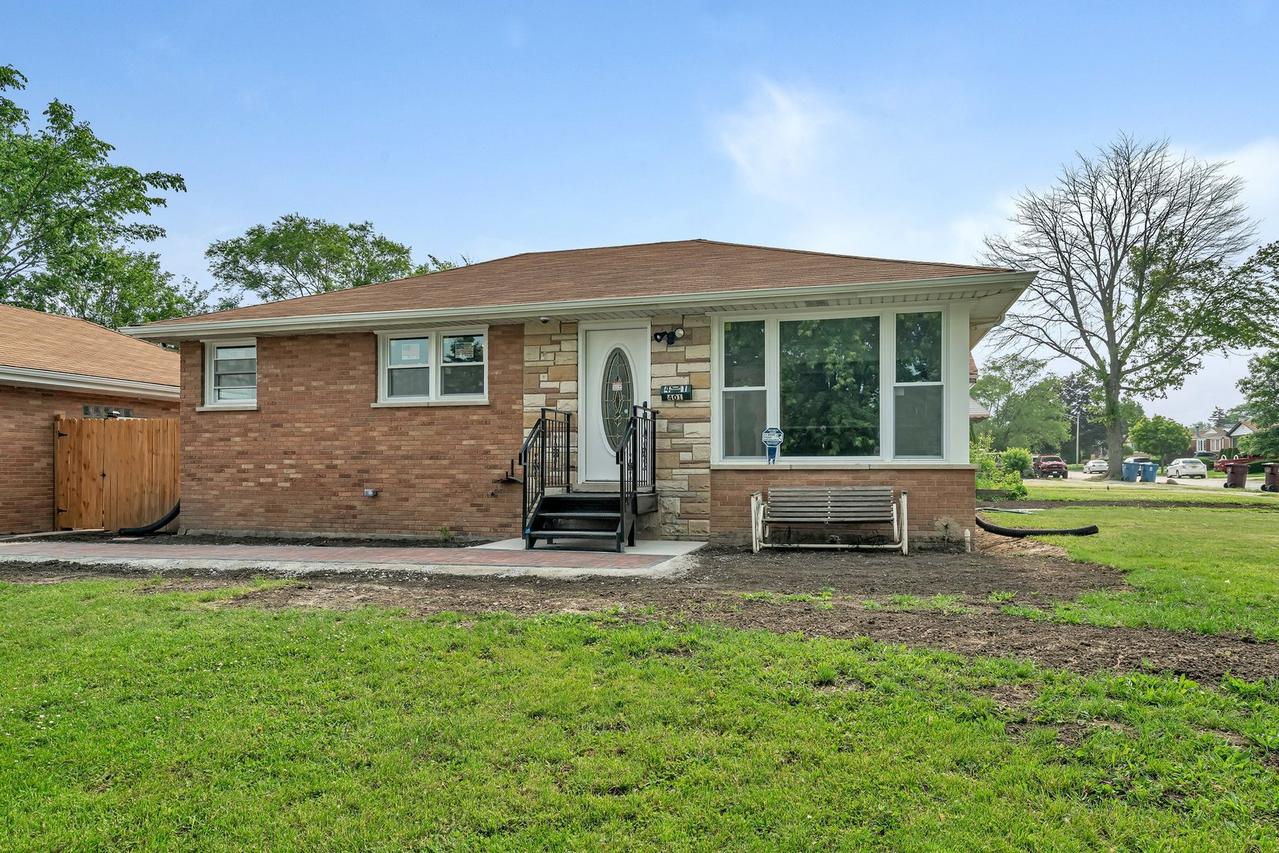 401 W 14th Pl., Chicago Heights, IL 60411