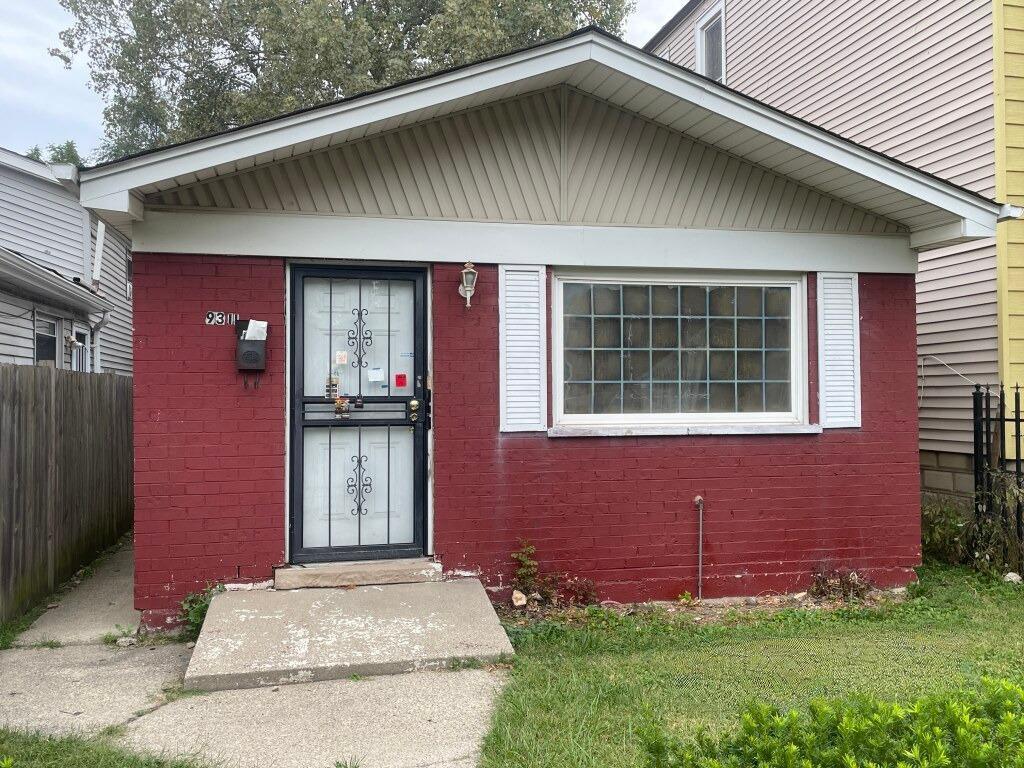 9311 S Burnside Ave., Chicago, IL 60619