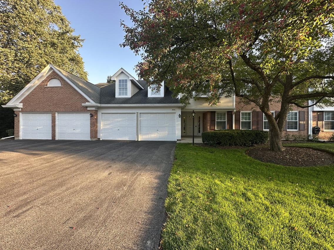 802 Butternut Ln. #C, Mount Prospect, IL 60056