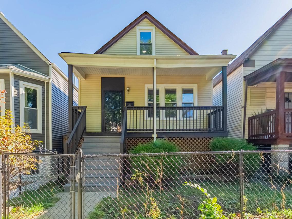 7041 S Throop St., Chicago, IL 60636