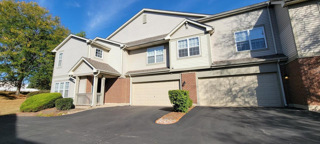 2333 Vanderbilt Dr. #-, Geneva, IL 60134