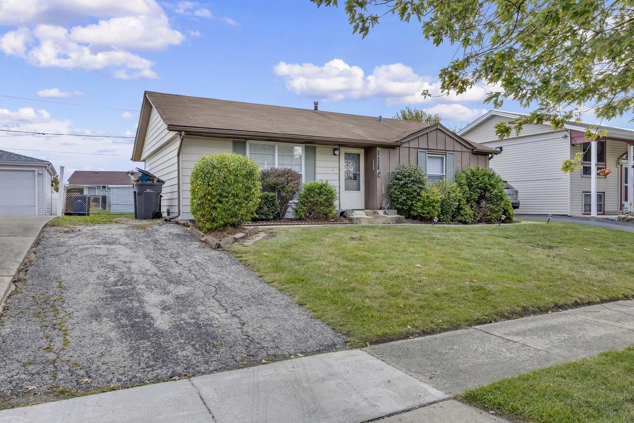 16231 92nd Ave., Orland Hills, IL 60487