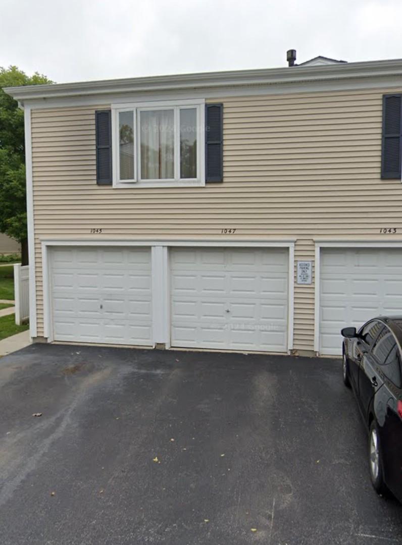 1085 Cove Dr., Prospect Heights, IL 60070