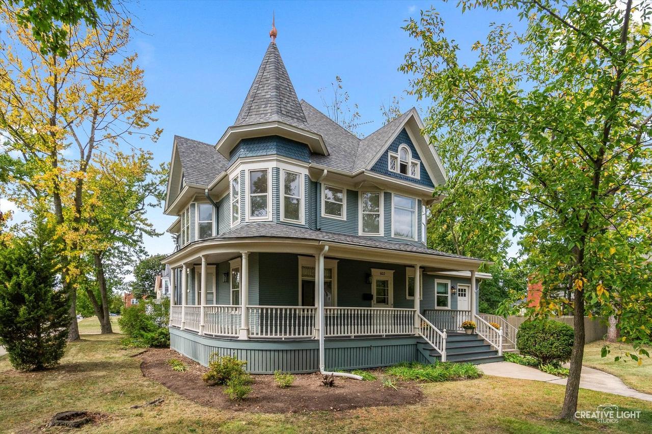 602 Prospect St., Elgin, IL 60120