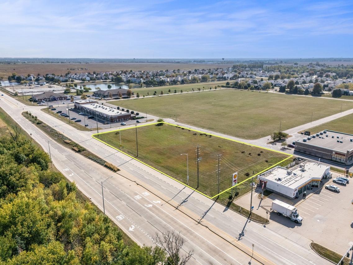 20711 W Renwick Rd., Crest Hill, IL 60403