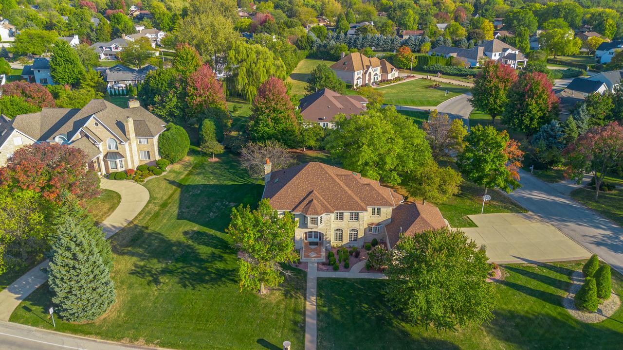 310 Barrington Dr., Bourbonnais, IL 60914