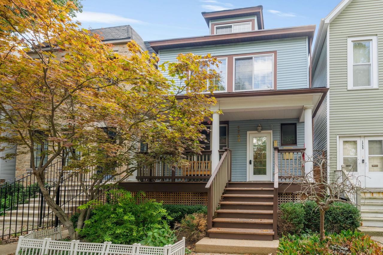 1753 W Henderson St., Chicago, IL 60657