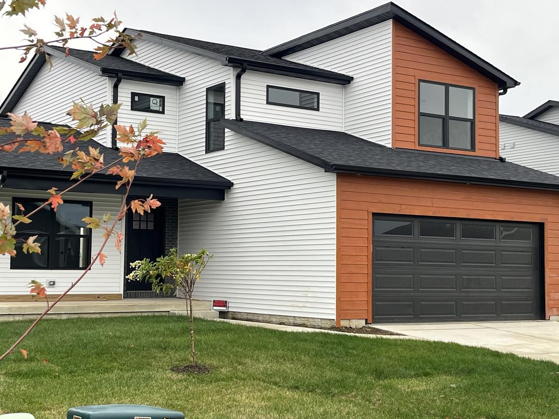 752 Kristin Dr., Normal, IL 61761