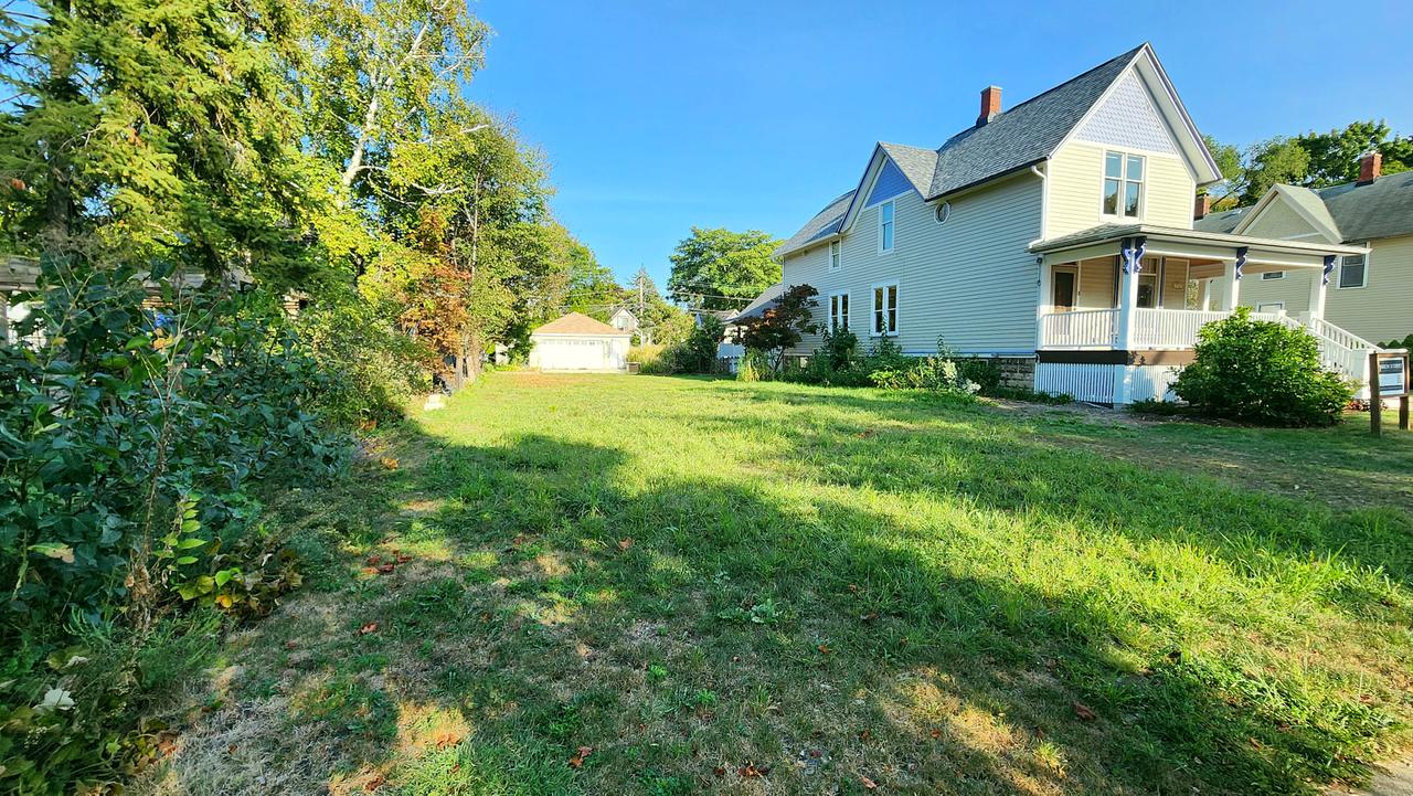 742 N Marion St., Oak Park, IL 60302