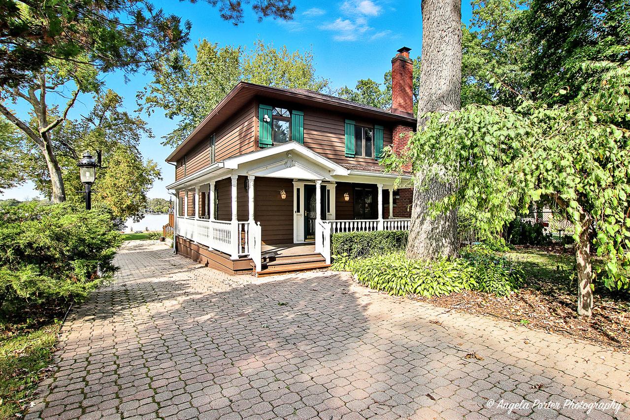 22806 W Loon Lake Blvd., Antioch, IL 60002