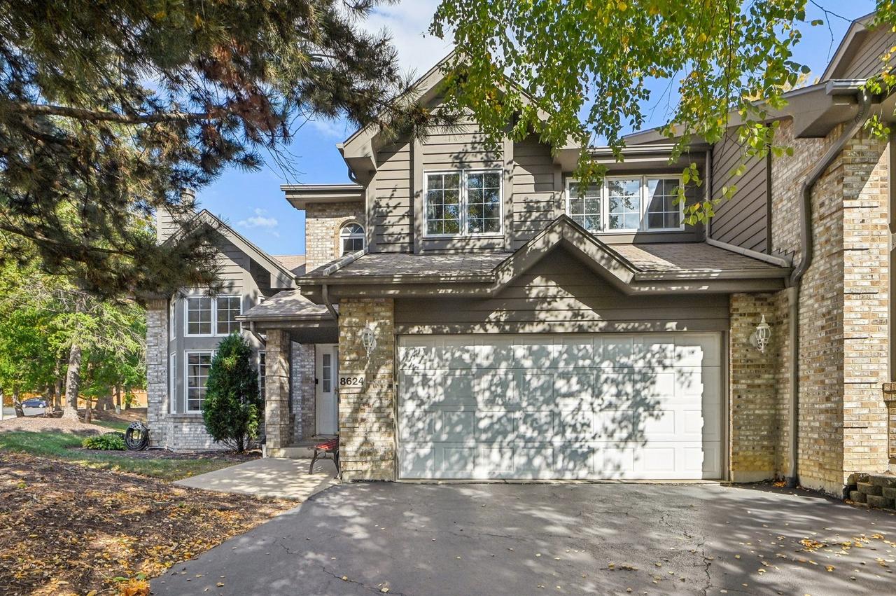 8624 Kendall Ln., Orland Park, IL 60462