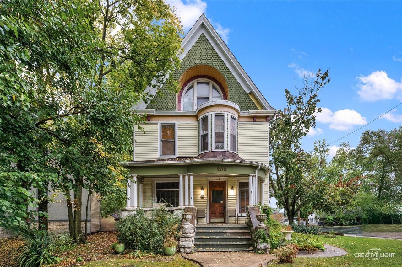 230 Comstock St., Joliet, IL 60436