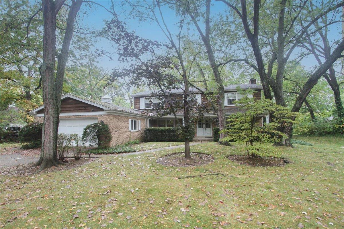 87 Lincolnshire Dr., Lincolnshire, IL 60069