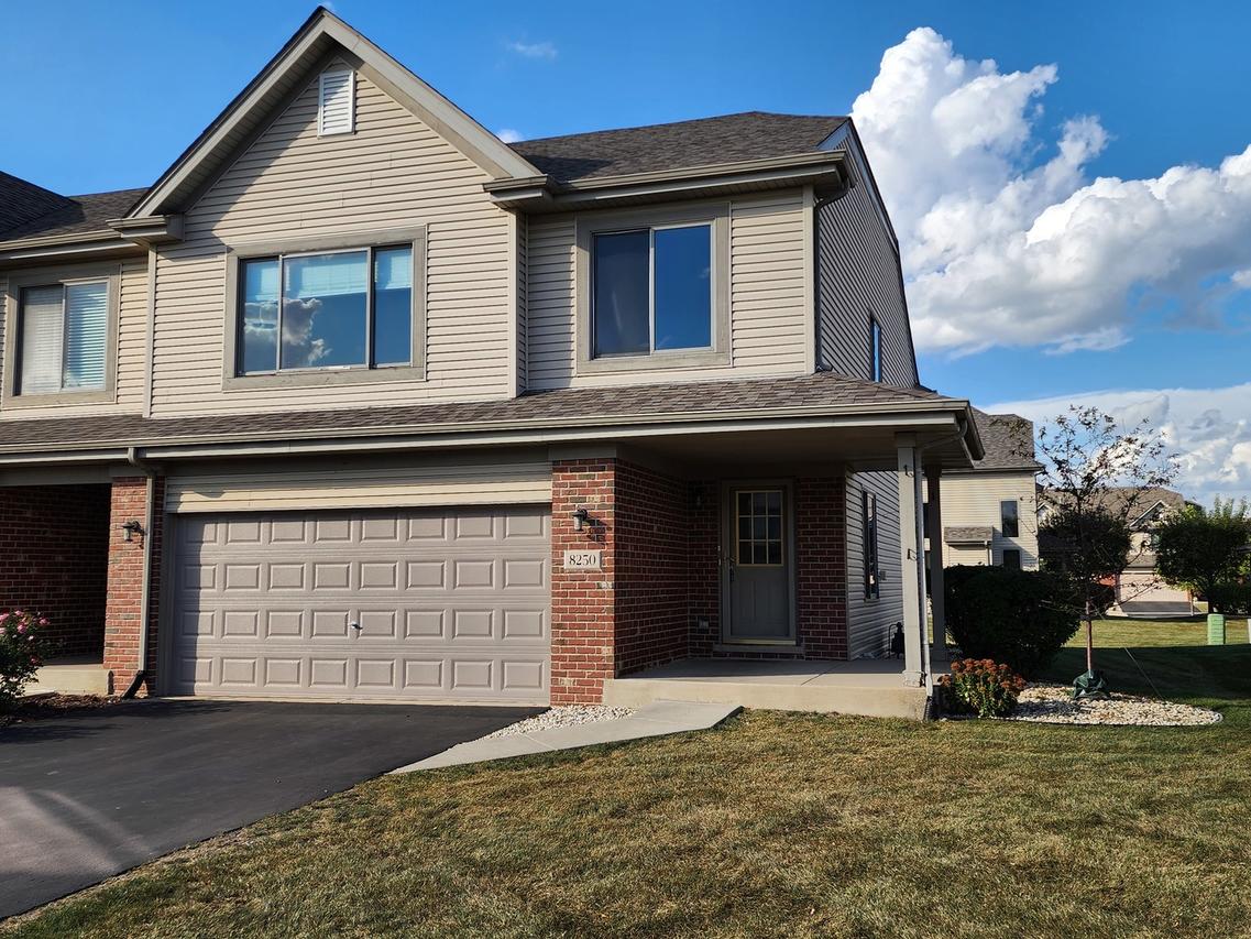 8250 Auburn Ln., Frankfort, IL 60423