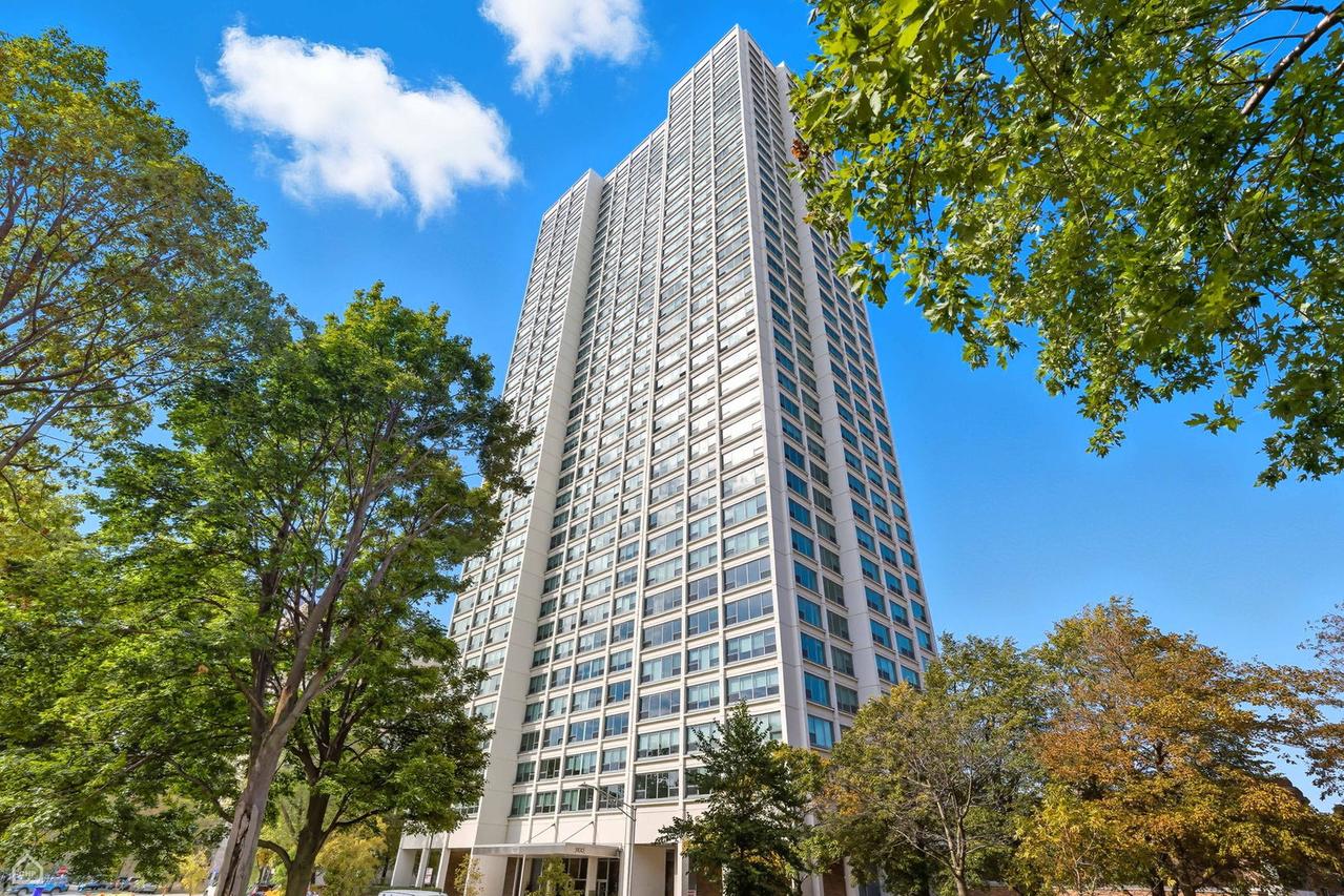 1700 E 56th St. #1505, Chicago, IL 60637