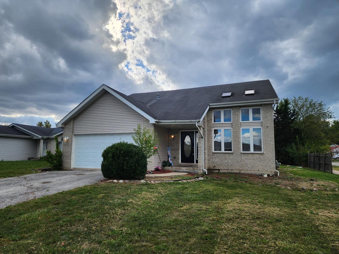 262 Lakeview Ct., Steger, IL 60475