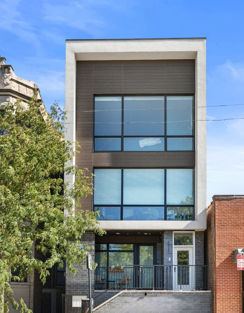 1217 N California Ave. #1W, Chicago, IL 60622