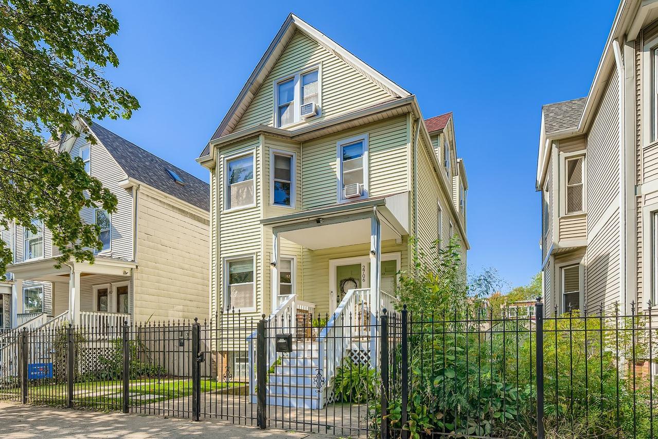 2706 N Monticello Ave., Chicago, IL 60647