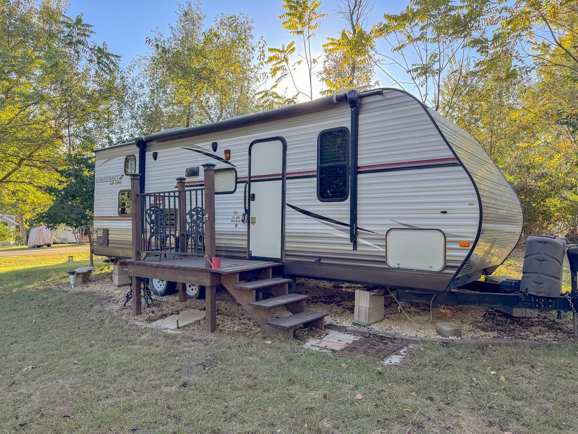 9/46 Woodhaven Dr., Sublette, IL 61367