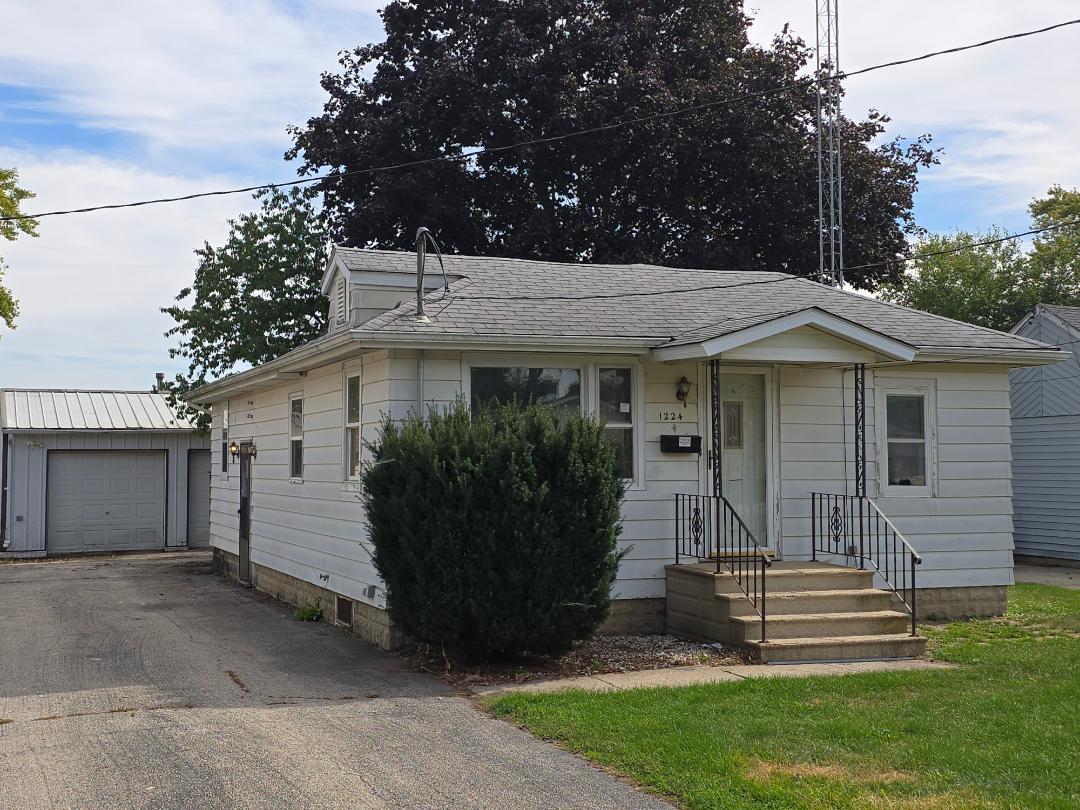 1224 Wild St., Sycamore, IL 60178