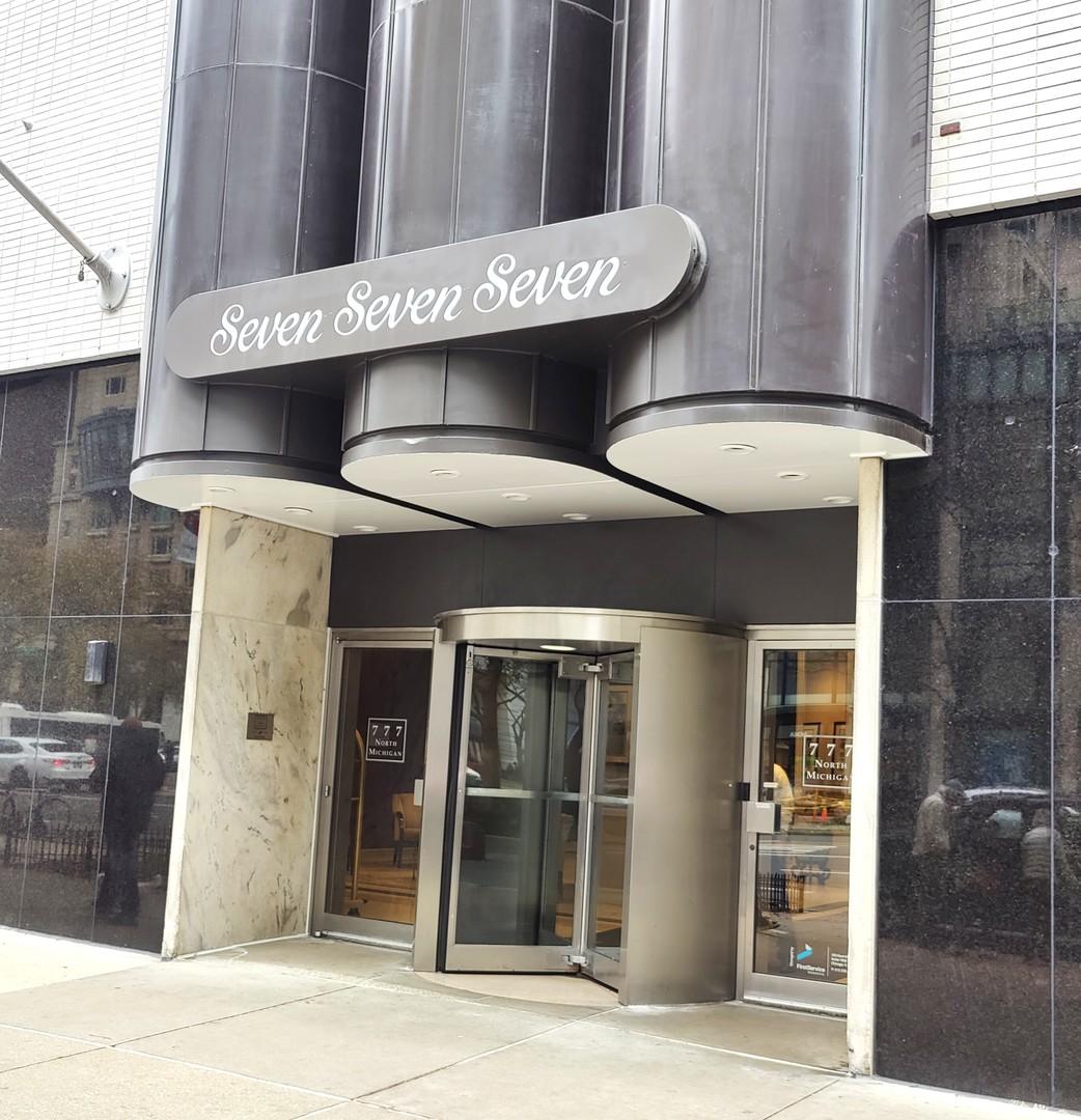777 N Michigan Ave. #2002, Chicago, IL 60611