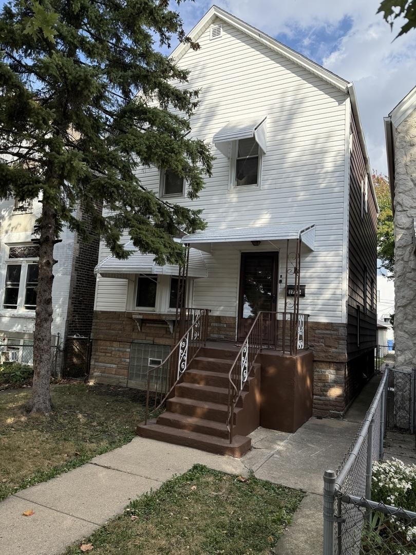 1725 N Lawndale Ave., Chicago, IL 60647
