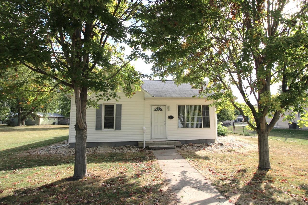 405 N Elm St., Lexington, IL 61753