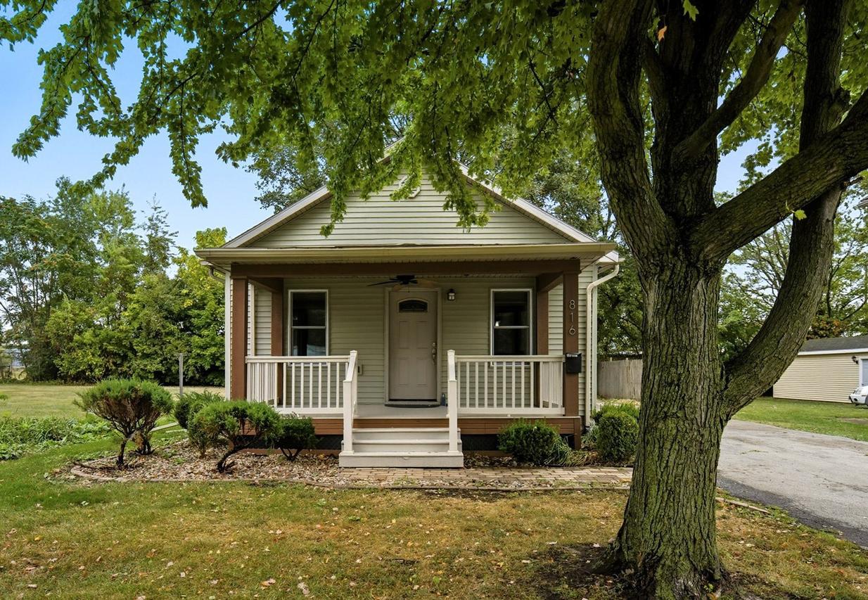 816 Bunn St., Bloomington, IL 61701