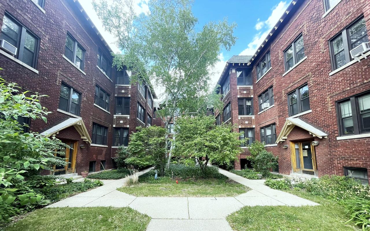 510 Madison St. #1N, Oak Park, IL 60302