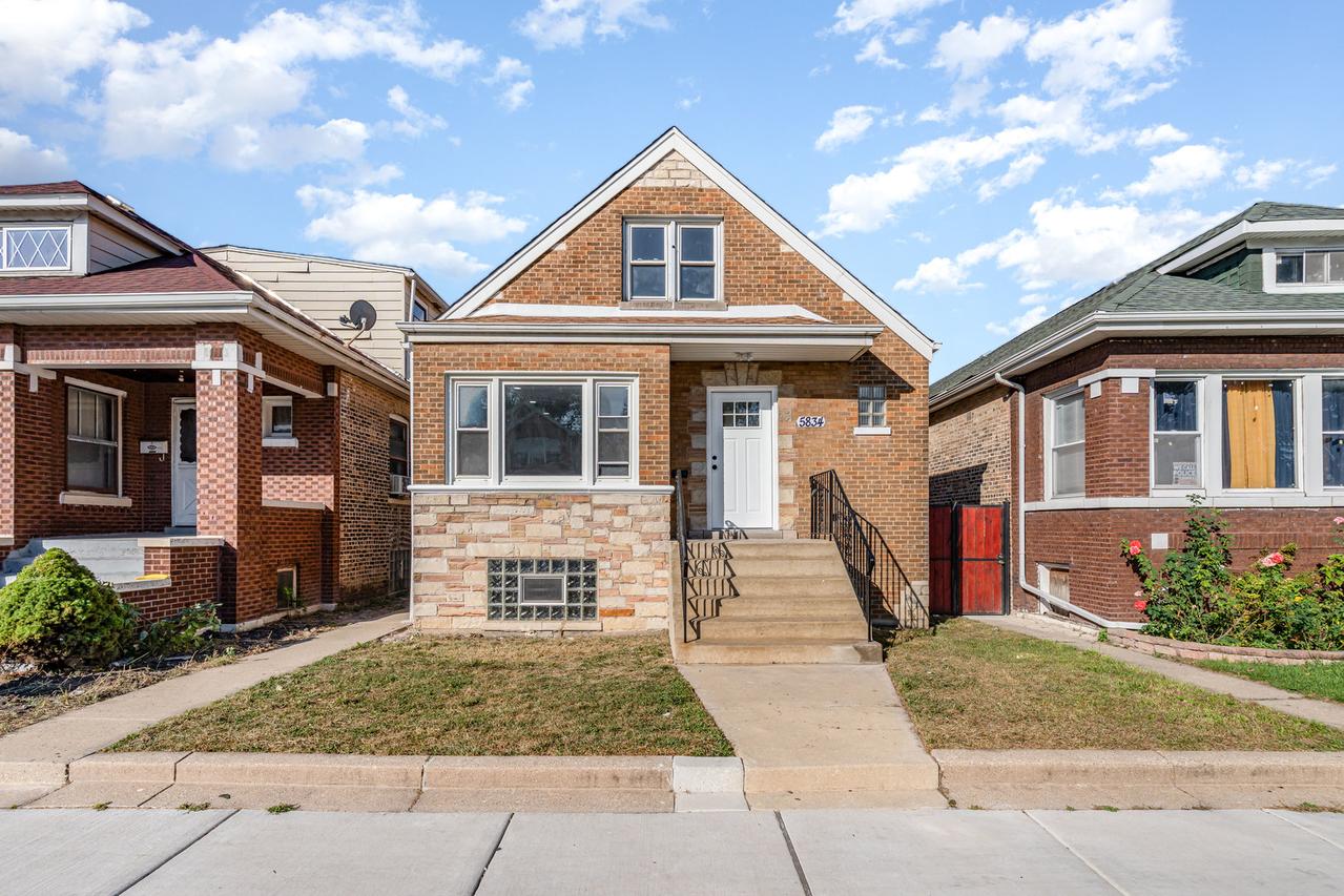 5834 S California Ave., Chicago, IL 60629