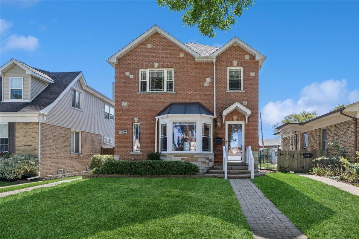 7725 W Myrtle Ave., Chicago, IL 60631
