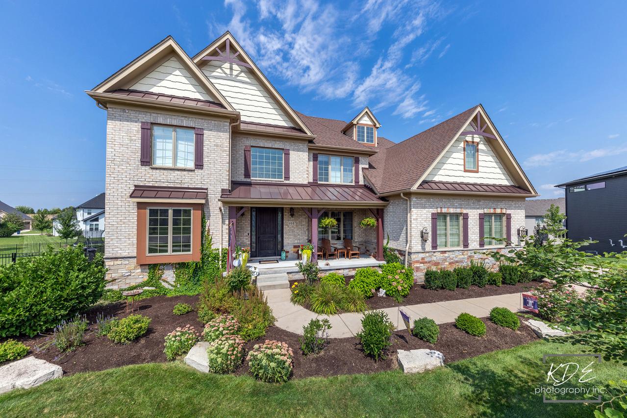 4447 Sassafras Ln., Naperville, IL 60564