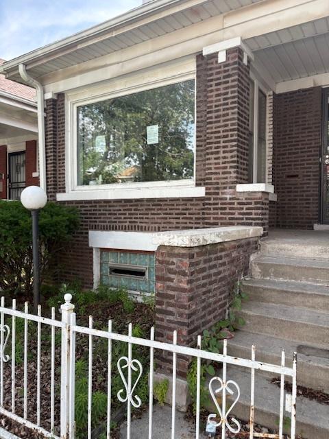 7744 S Rhodes Ave., Chicago, IL 60619