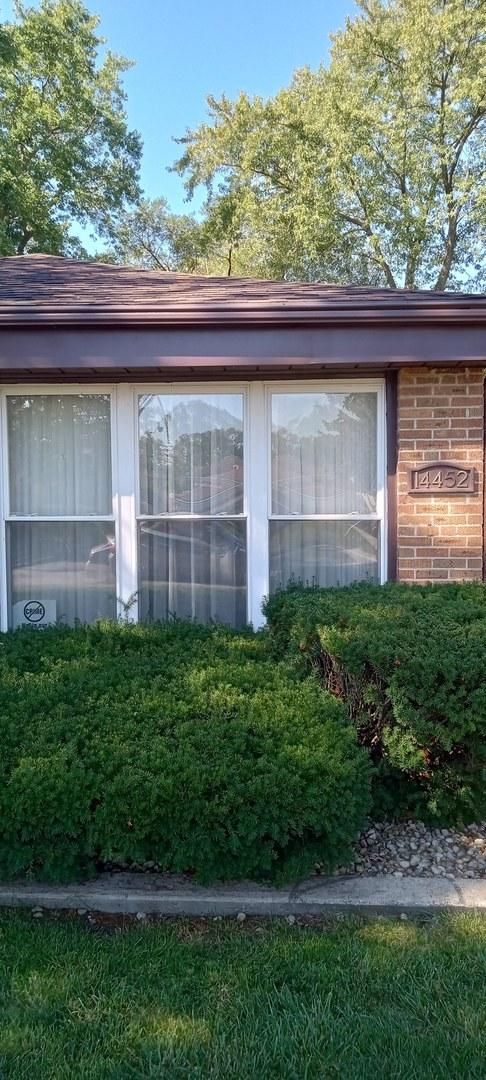 14452 Green St., Harvey, IL 60426