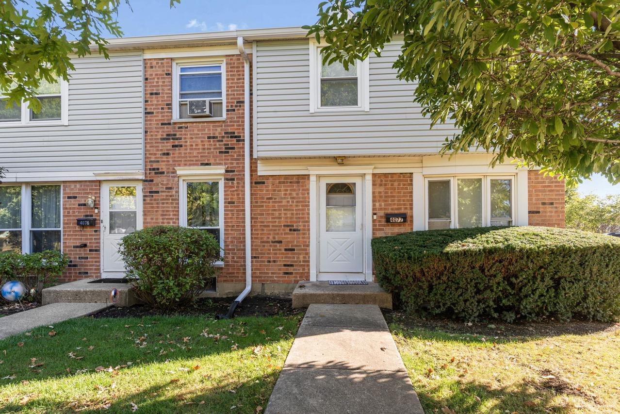 4077 Club Tree Dr., Streamwood, IL 60107