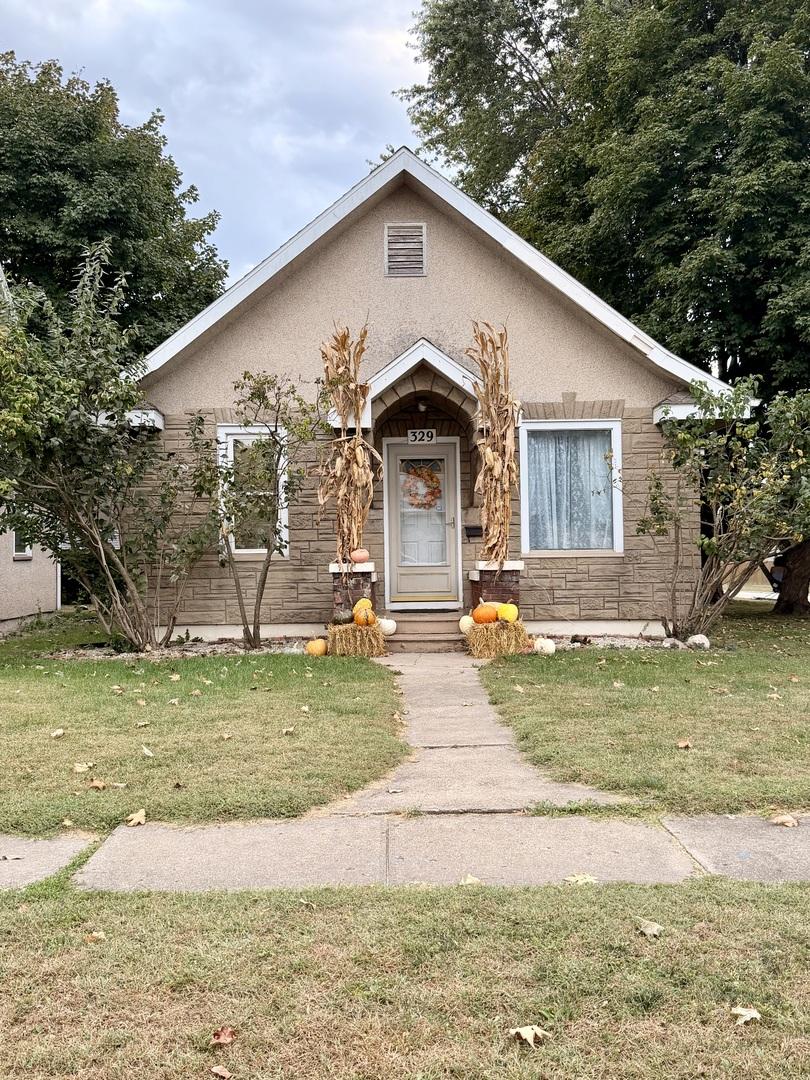 329 W Devlin St., Spring Valley, IL 61362