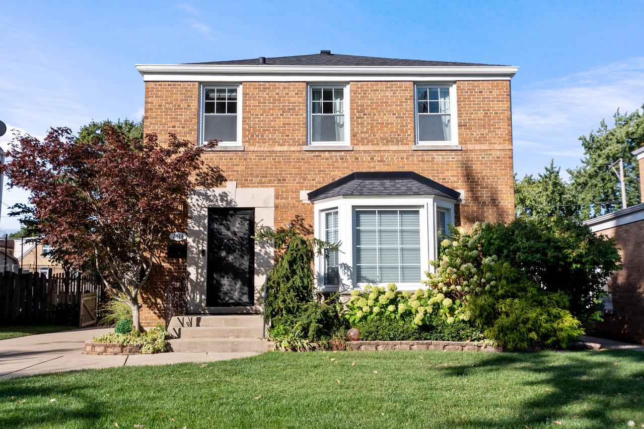 7314 N Odell Ave., Chicago, IL 60631