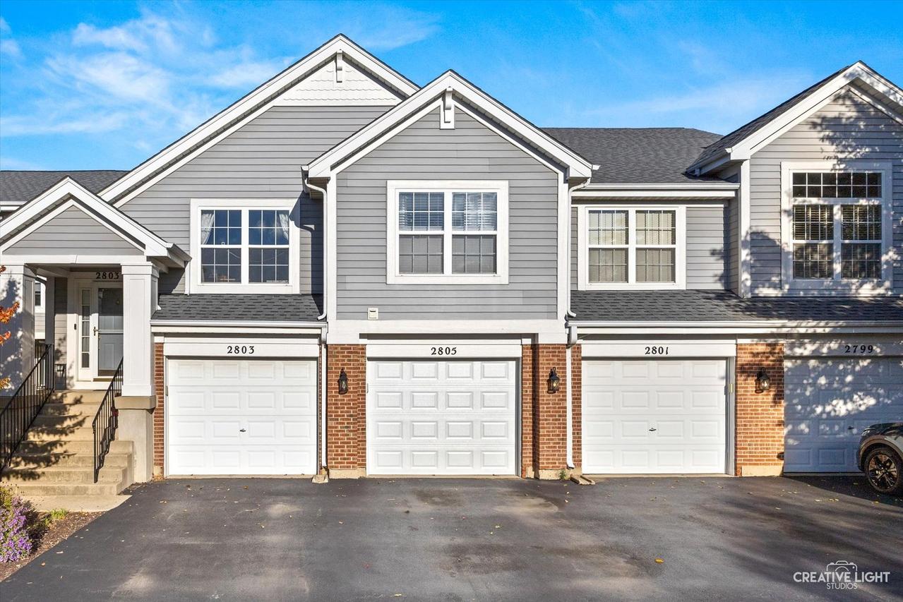 2805 Packford Ln., Aurora, IL 60502