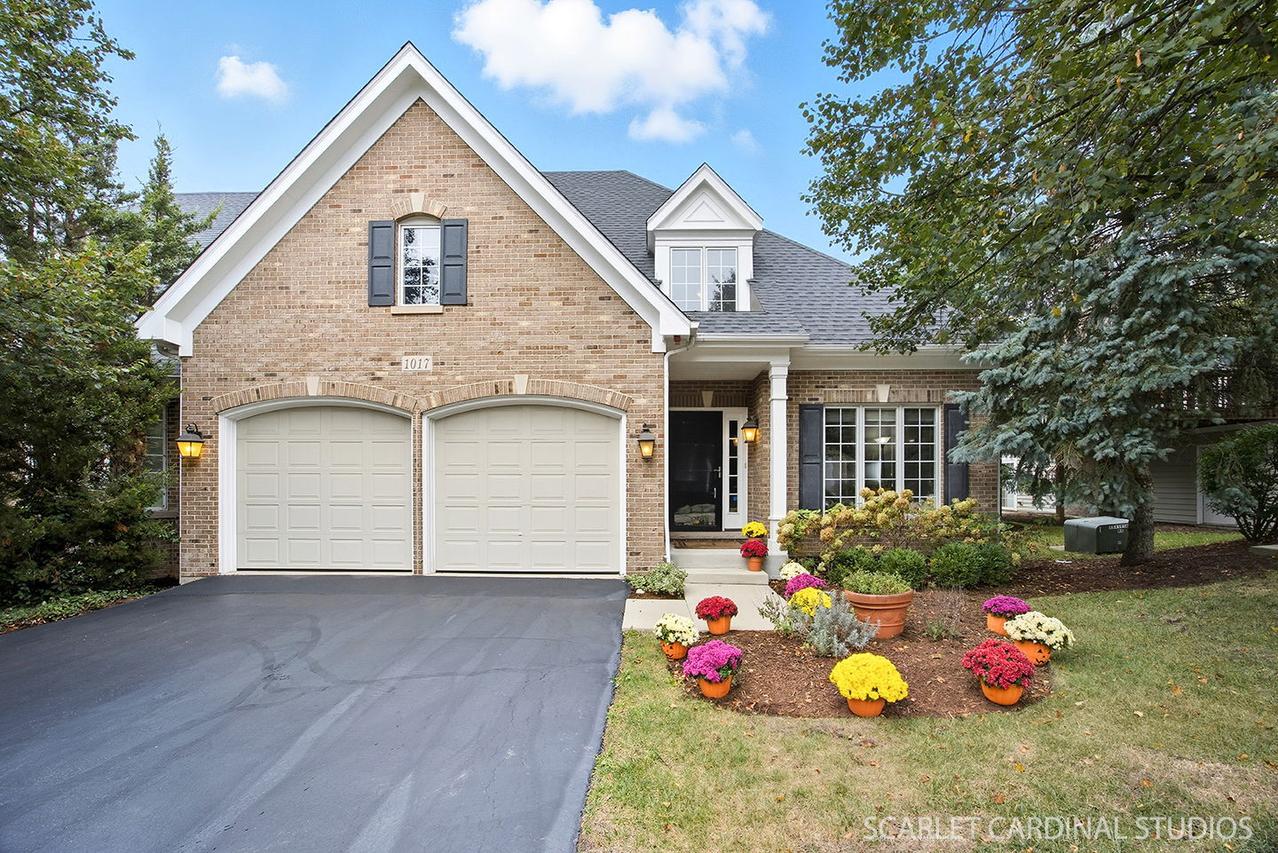 1017 Tartan Ct., Wheaton, IL 60187