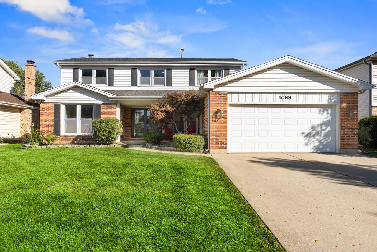 1088 Captains Ln., Wheeling, IL 60090