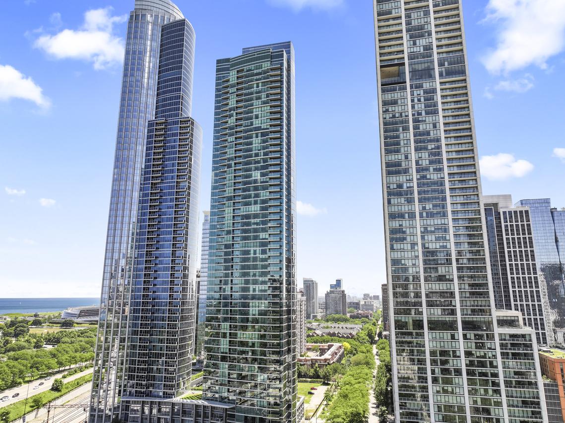 1201 S Prairie Ave. #4702, Chicago, IL 60605