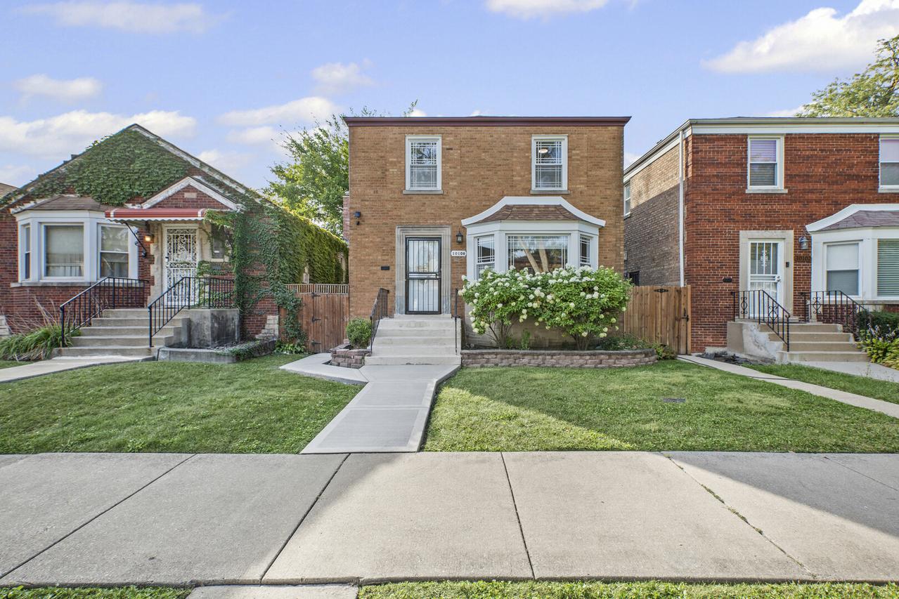 10106 S Vernon Ave., Chicago, IL 60628