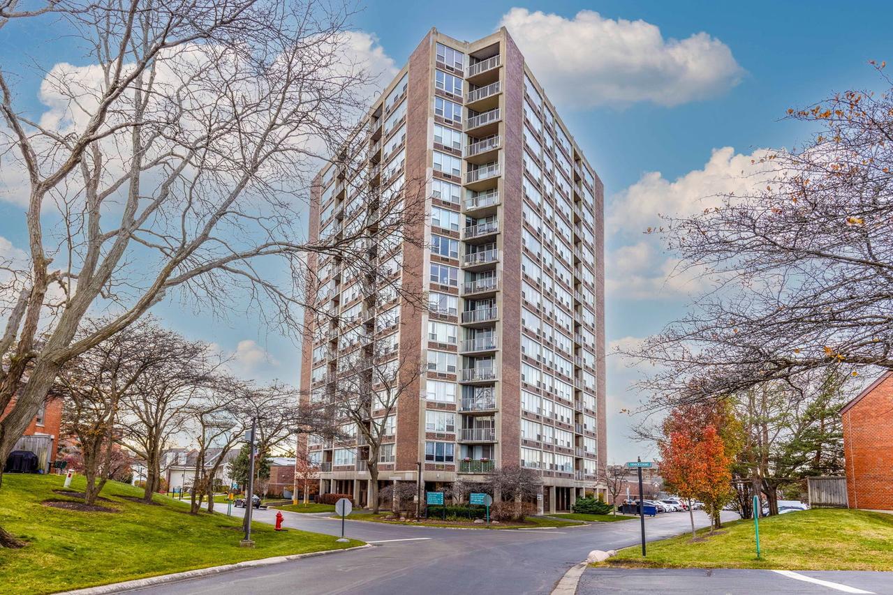 [Address Hidden by Seller], Glenview, IL 60025