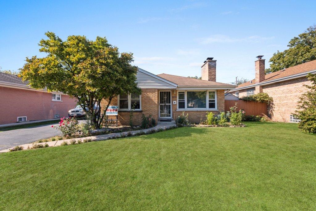 502 Clayton Rd., Hillside, IL 60162