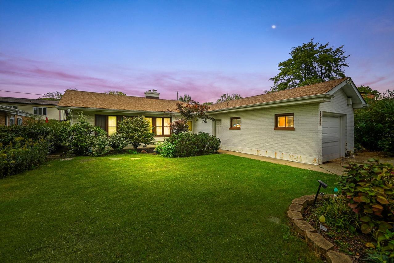 9628 Keystone Ave., Skokie, IL 60076