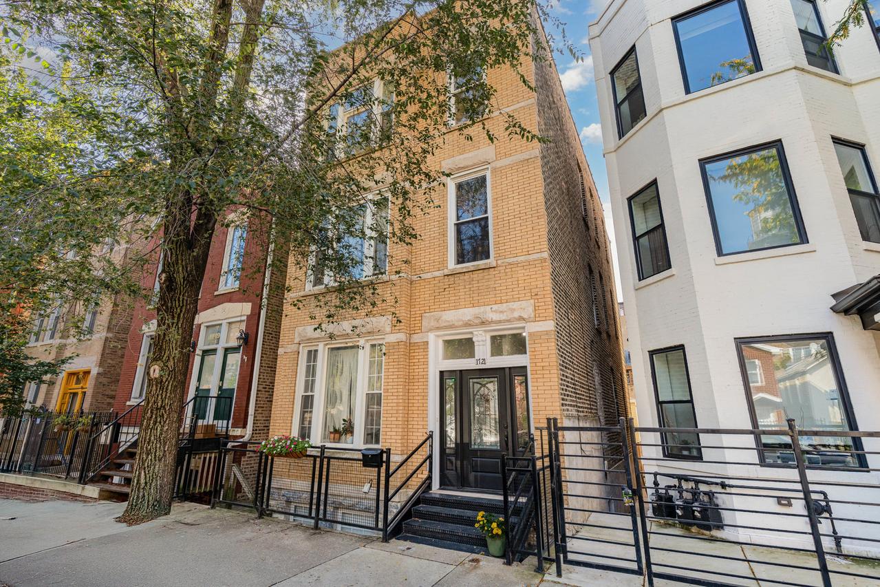 1721 W Pierce Ave., Chicago, IL 60622