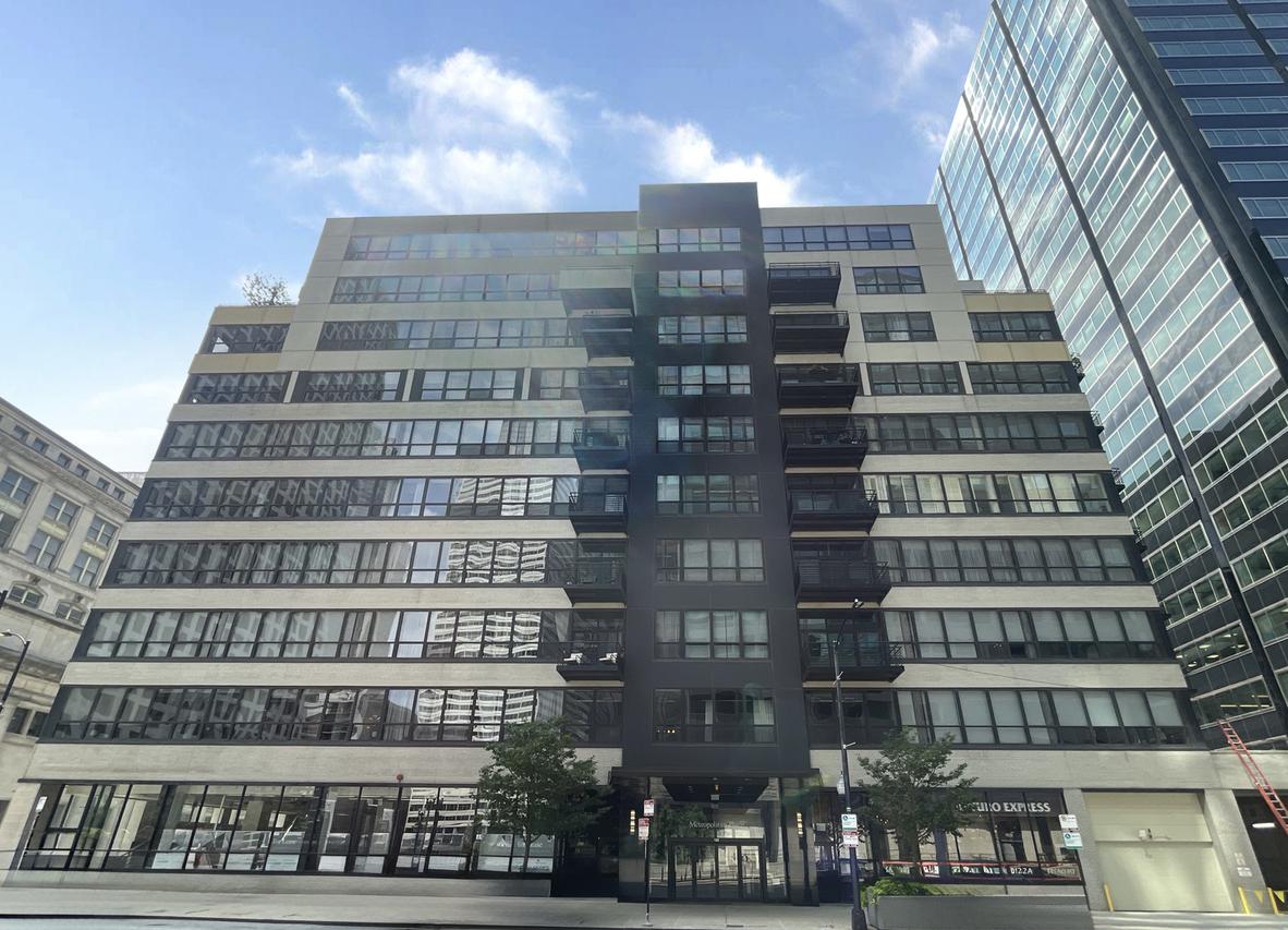 130 S Canal St. #9M, Chicago, IL 60606