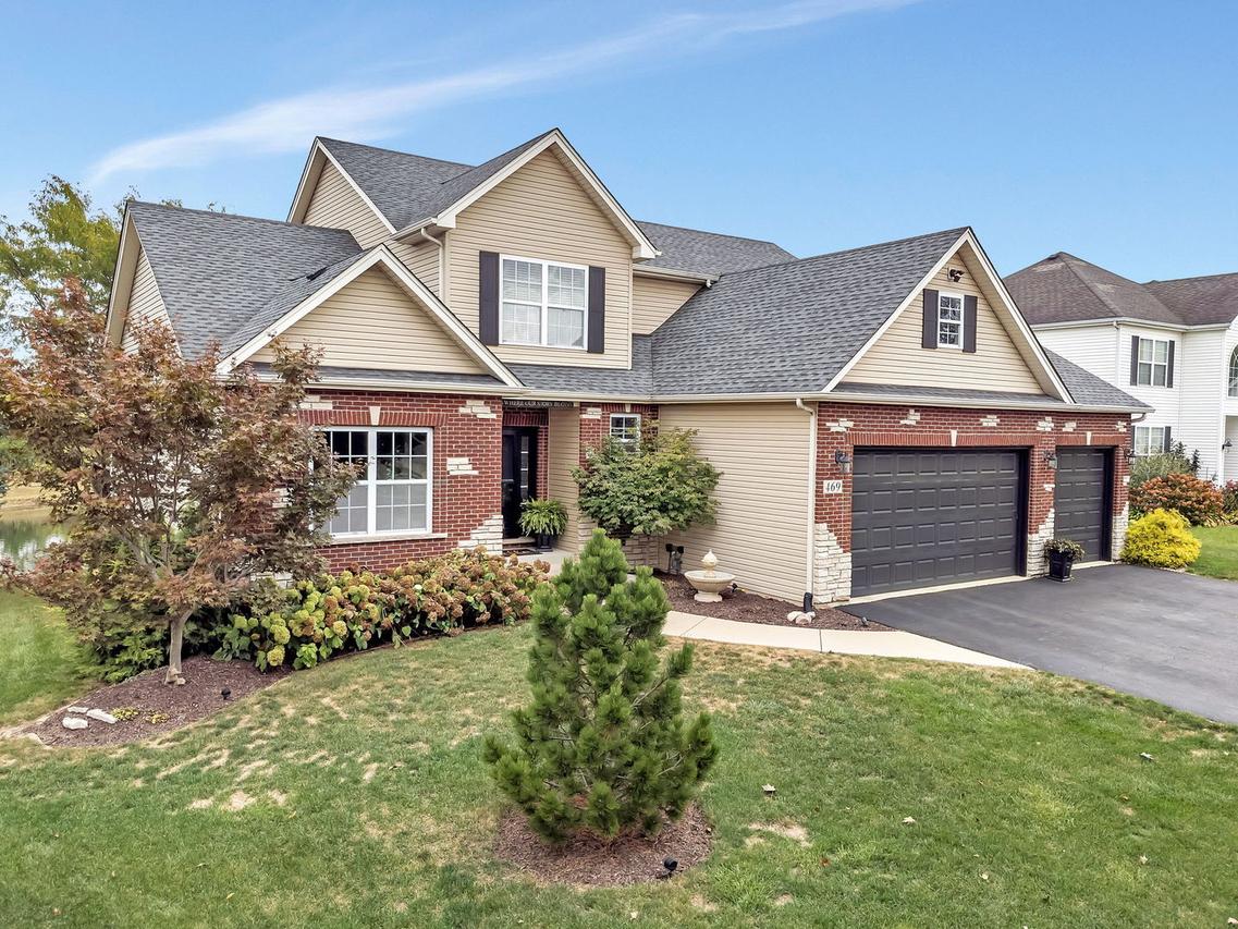 469 Kelly Ave., Yorkville, IL 60560