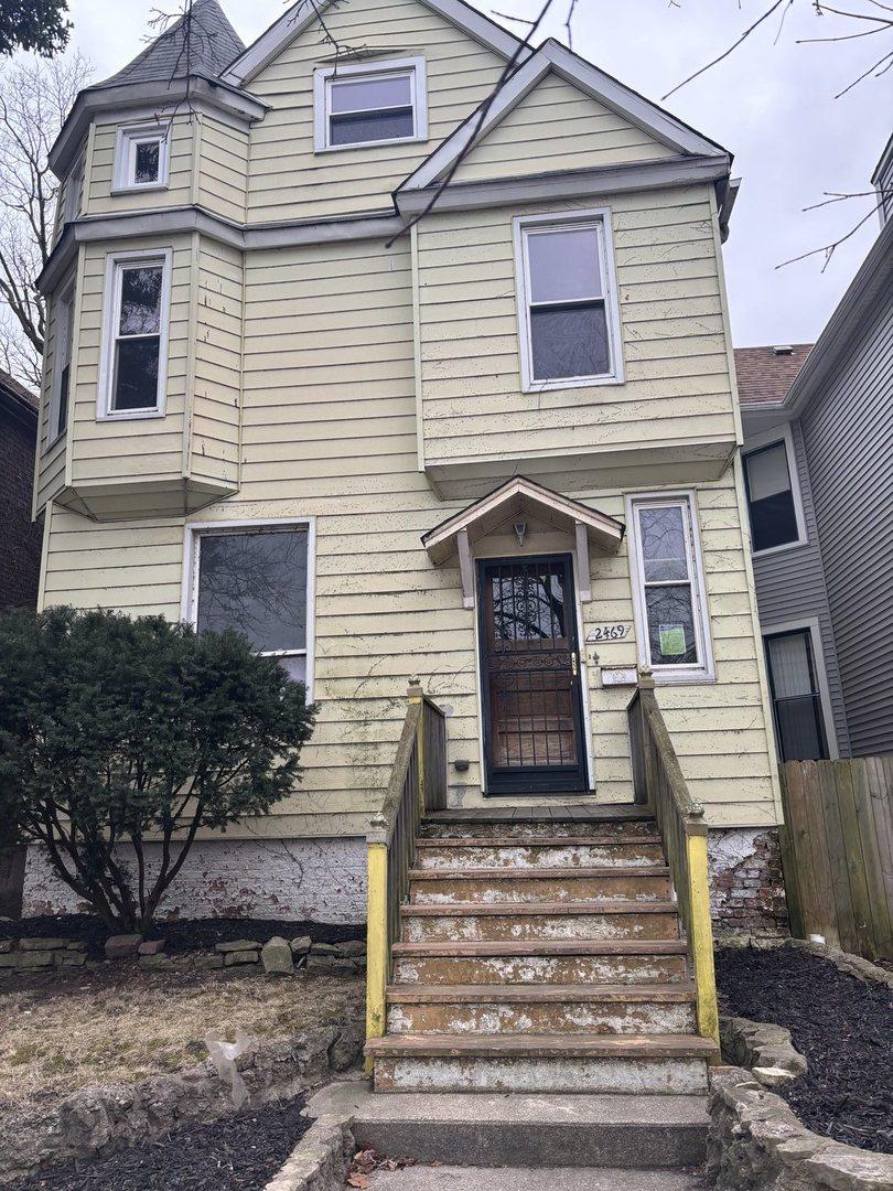 2469 E 74th St., Chicago, IL 60649