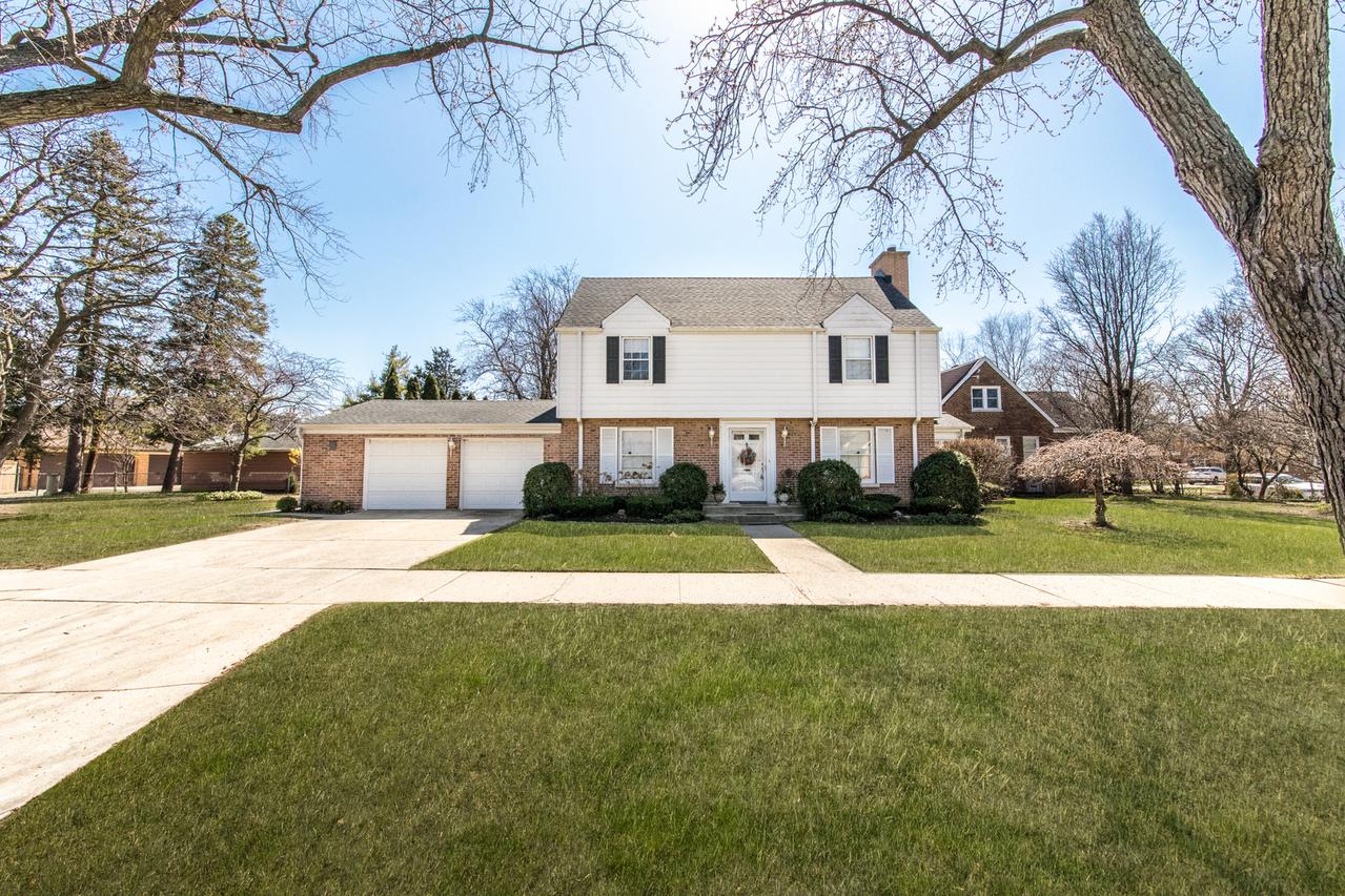 829 Hastings St., Park Ridge, IL 60068